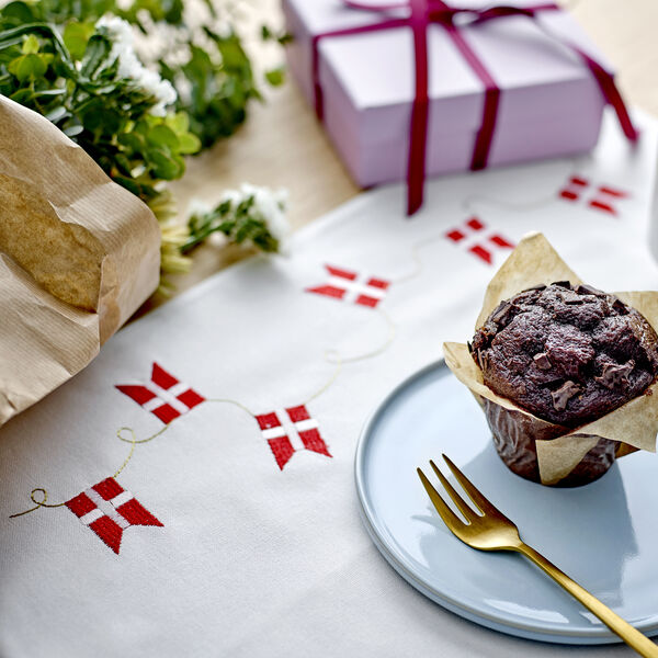 Tillykke dækkeserviet, white, Södahl