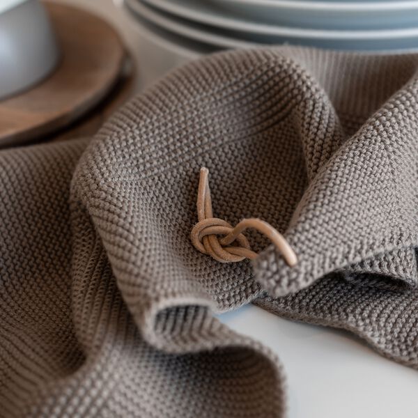 Strikket Håndklæde, ginger snap, By LOHN