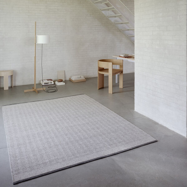 Stratum Echo gulvt&aelig;ppe, grey, Linie Design