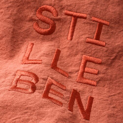 Stilleben Tote Bag, burnt red, Stilleben