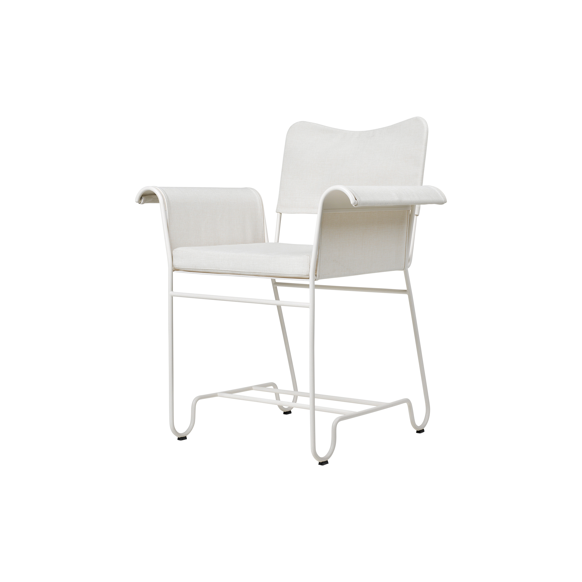 GUBI - Tropique Dining Chair without Fringes, Leslie Limonta 06/classic white semi matt - H: 86 x B: 71 x D: 58 cm.