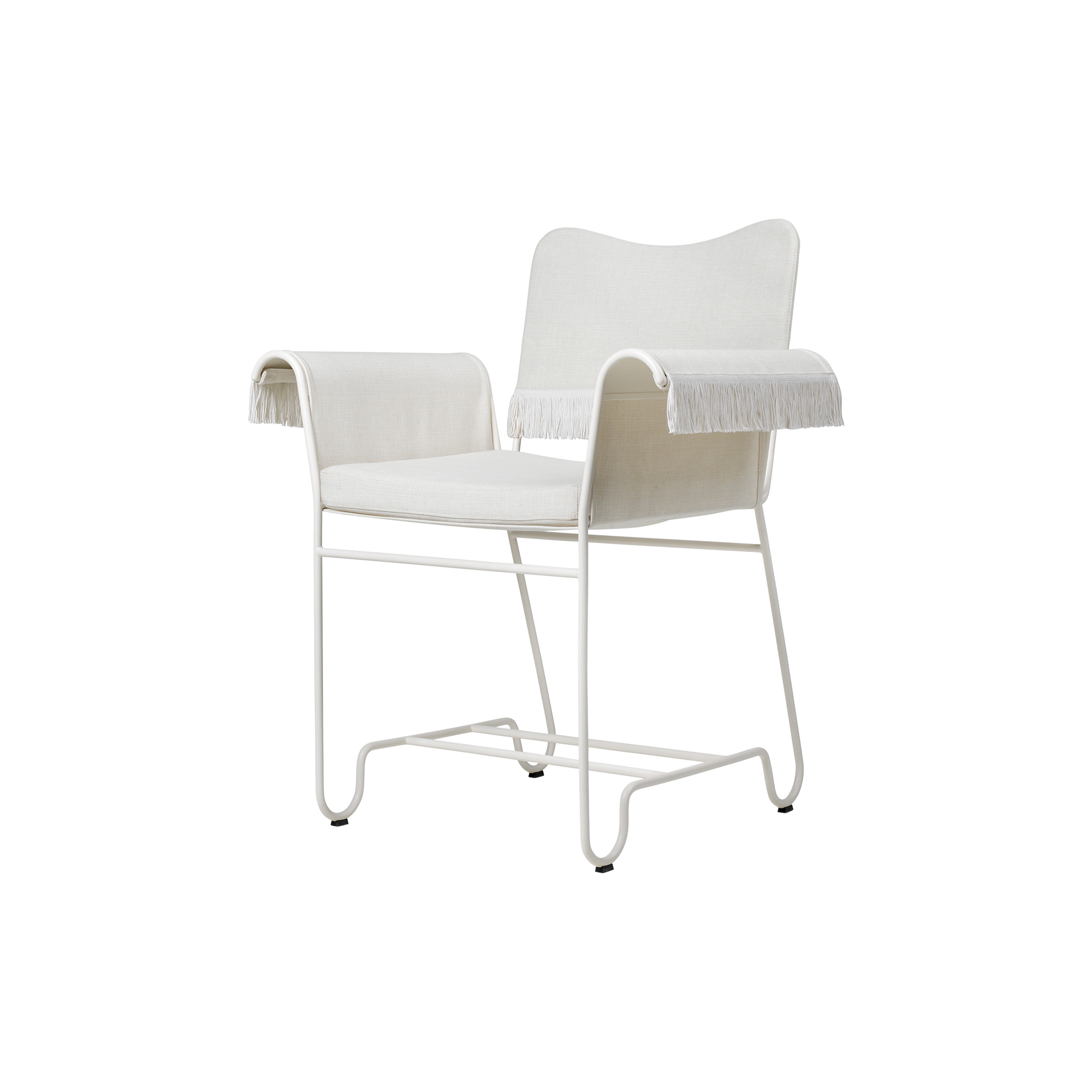 GUBI - Tropique Dining Chair with Fringes, Leslie Limonta 06/classic white semi matt - H: 86 x B: 71 x D: 58 cm.
