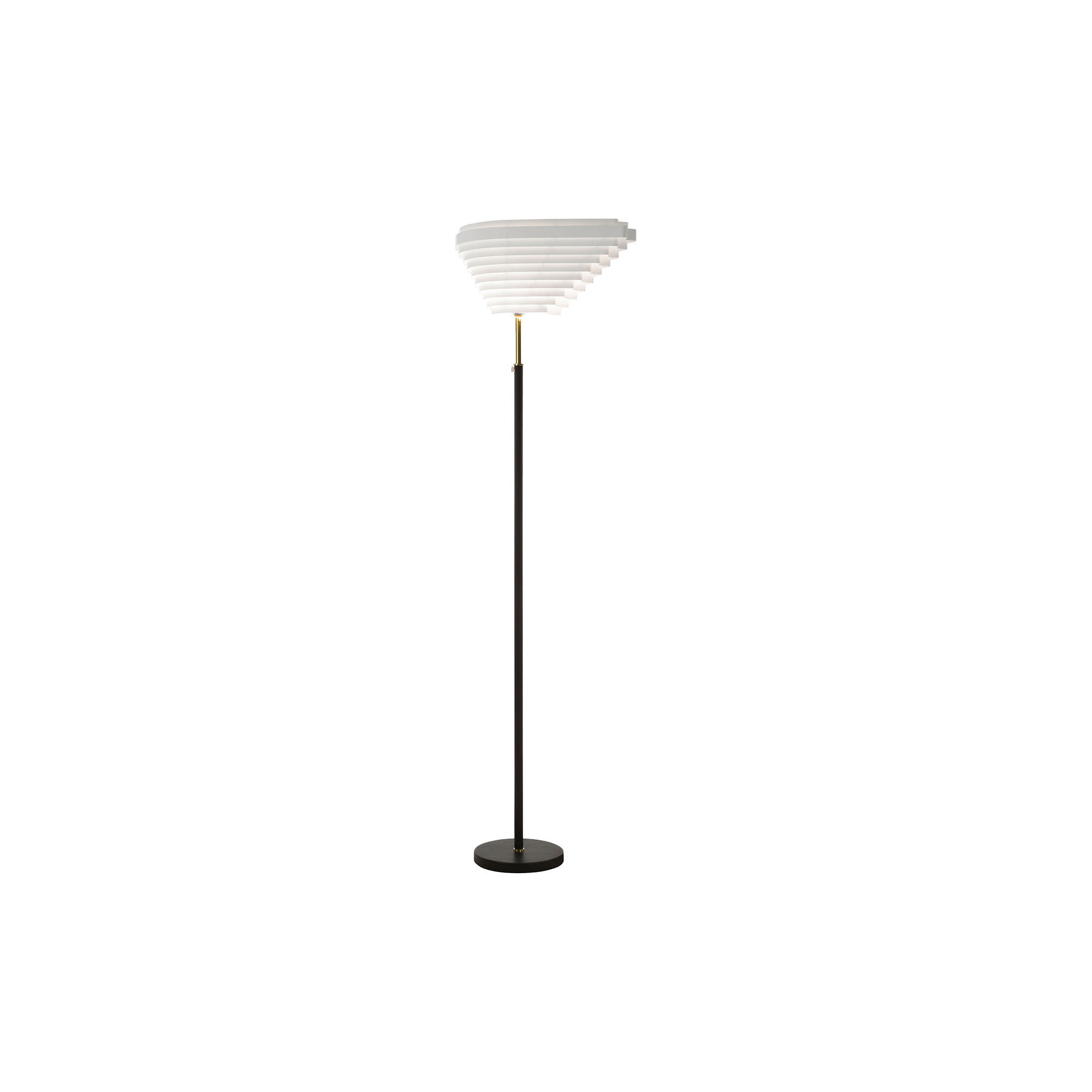 Artek - Floor Light A805 “Angel Wing“, polished brass