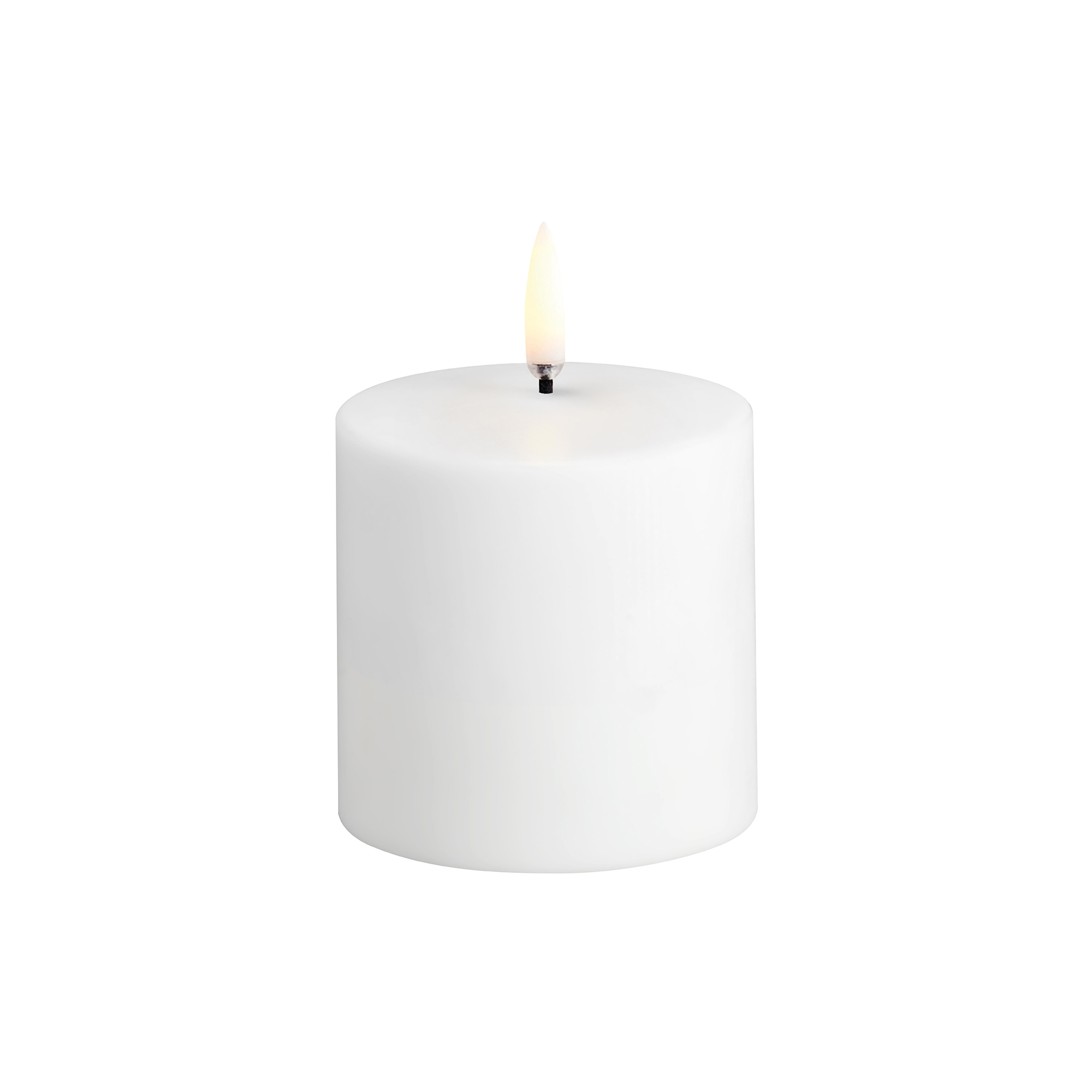 Uyuni Lighting - LED Pillar Candle 7 cm, nordic white - H7 cm